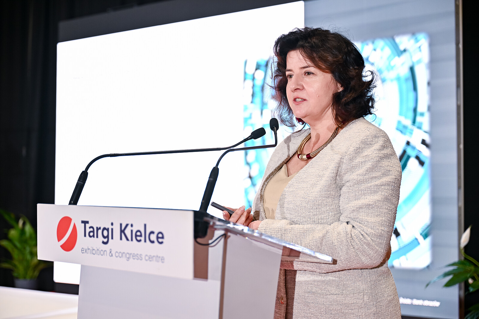 20251023-TARGI-PRIVATE-LABELS-0036.JPG [3.77 MB]