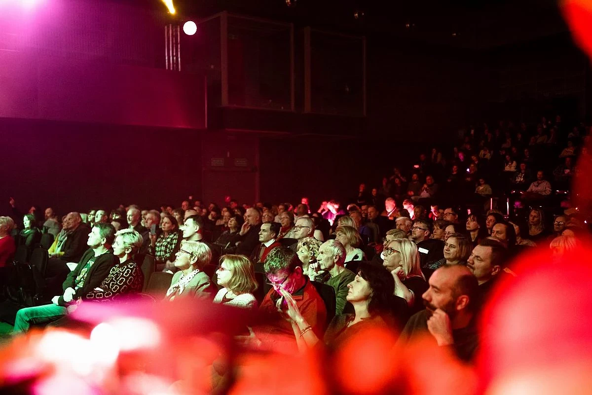 przy-kominku-2024-galeria-06.jpg [102.41 KB]