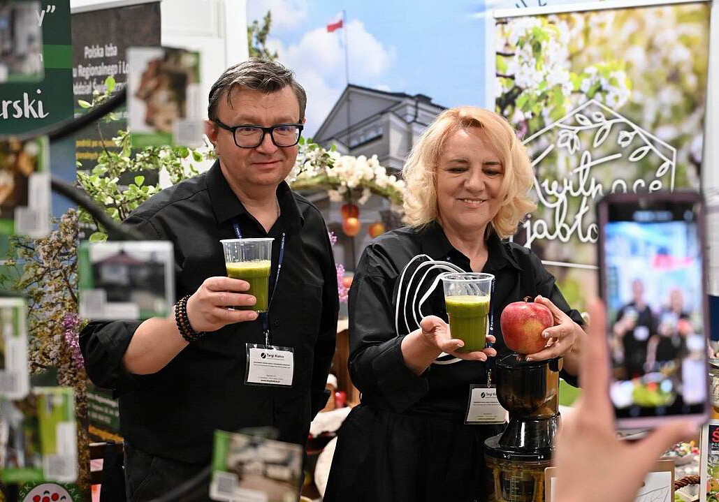 slowtravel-2025-05.jpg [129.20 KB]