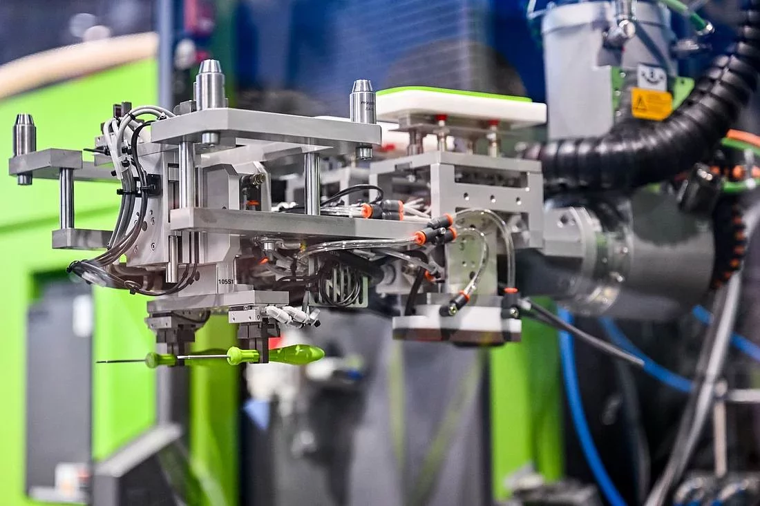 plastpol-2025-06.jpg [100.93 KB]