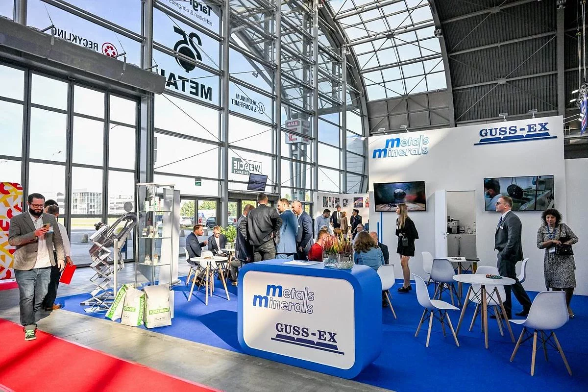 przemyslowa-jesien-02.jpg [194.84 KB]