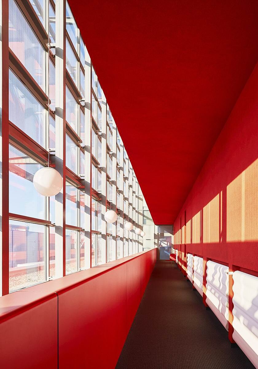 tk-art-geometria-targow-02.jpg [121.02 KB]