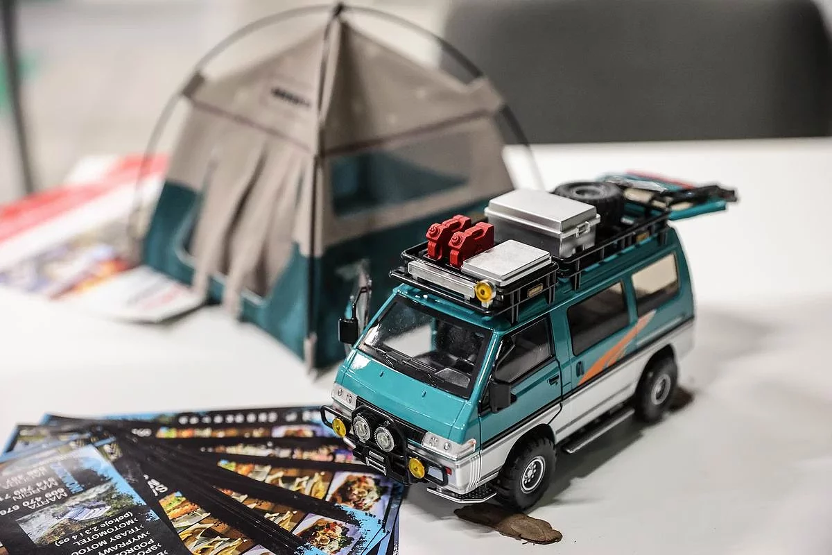 slowtravel-2025-08.jpg [110.36 KB]