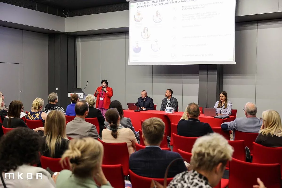 mkbr-2025-galeria-03.jpg [99.36 KB]