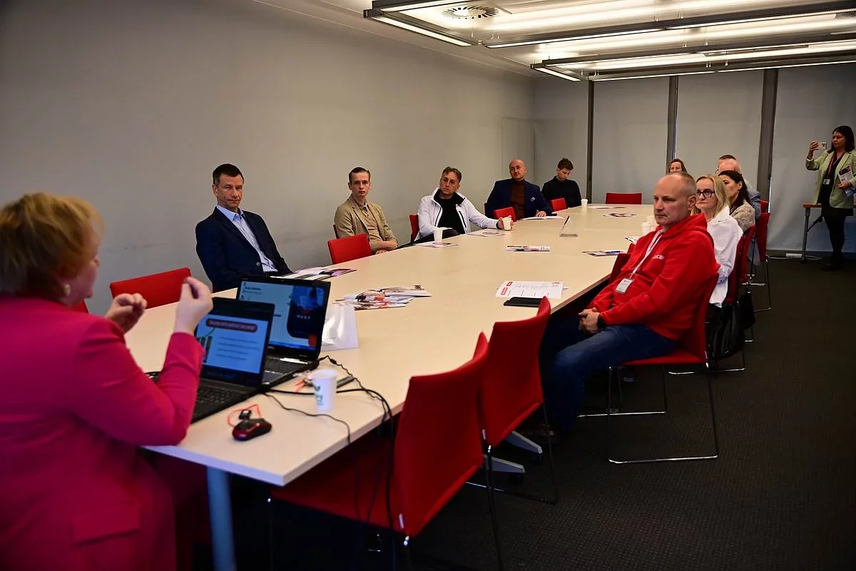 mkbr-2025-galeria-06.jpg [135.98 KB]