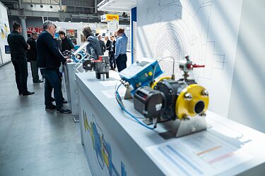Expo-gas-4051.jpg