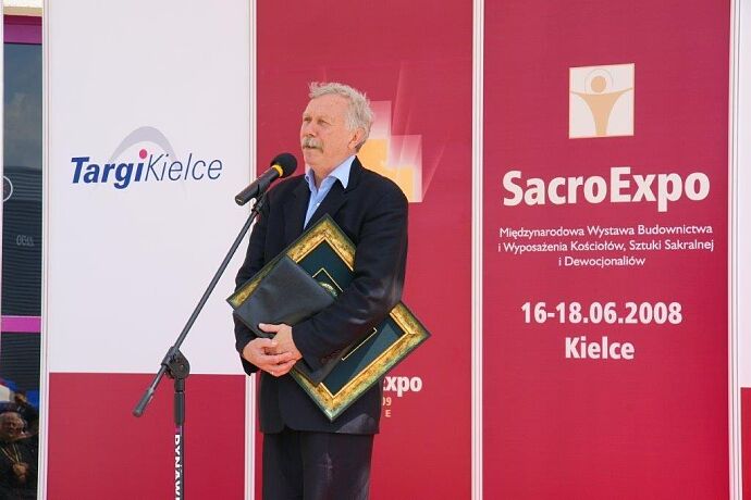 4.-Profesor-Leszek-Madzik-Per-Artem-2008.jpg