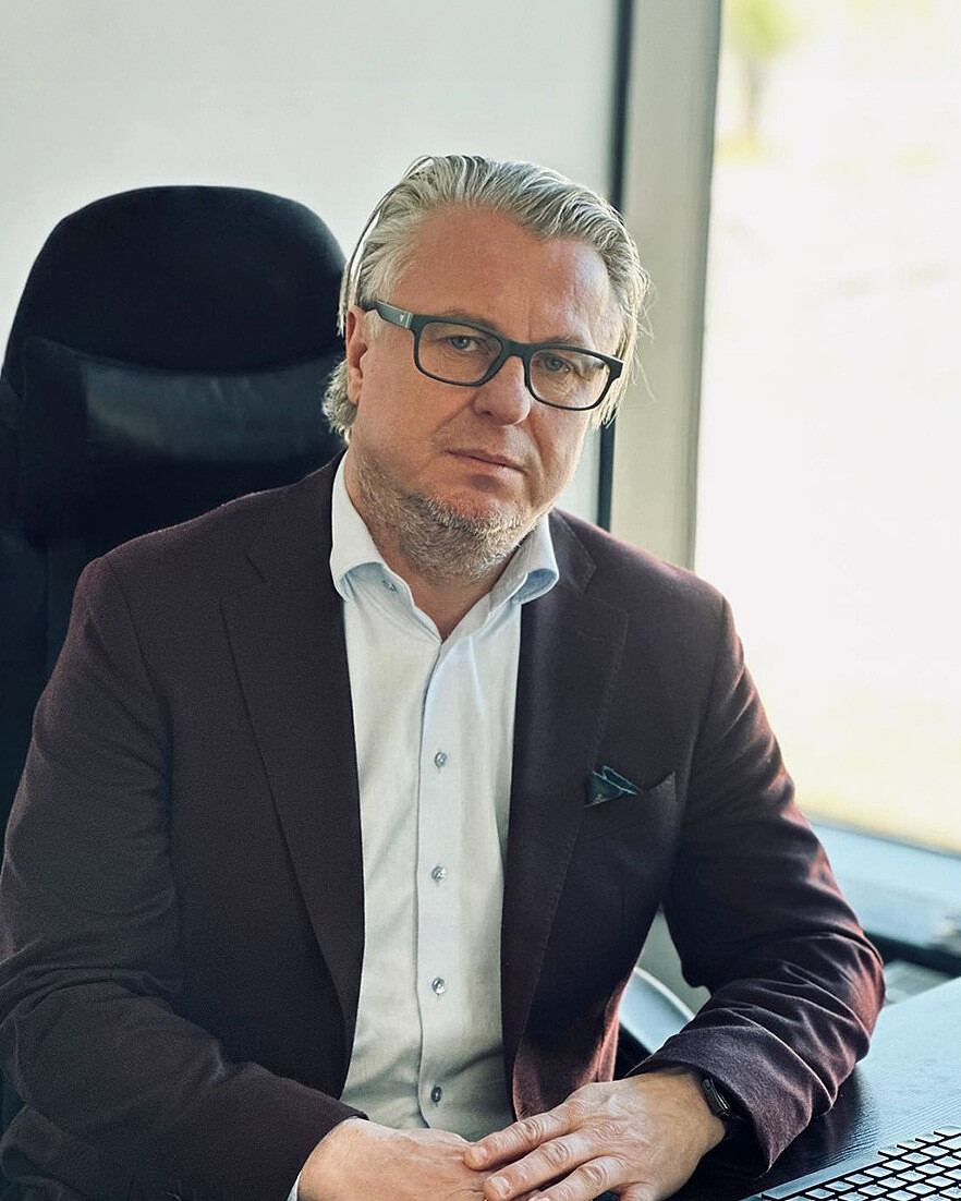 piotr-muszalski.jpg [162.17 KB]