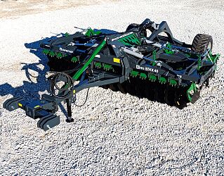 Heavy disc harrow ARES BTHX