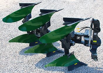 Reversible plough REVO