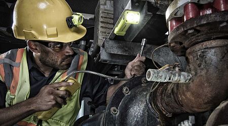 peli-industrial-light-3415m-2765-01.jpg
