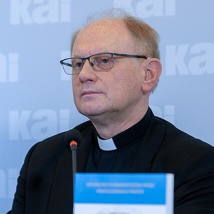 ks-prof-Mariusz-Kucinski.jpg [75.44 KB]