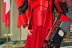 Czerwony-Mandalorianin-Pan-Lukasz.jpg