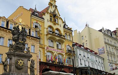 karlovy-vary-2875331-1920.jpg