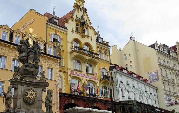 karlovy-vary-2875331-1920.jpg