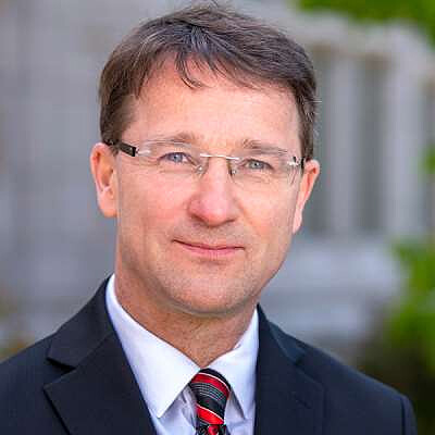 Prof-clemens-sedmak.jpg [13.44 KB]