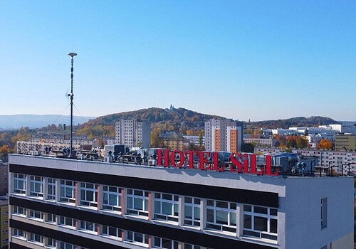 hotel-sill.jpg [128.47 KB]