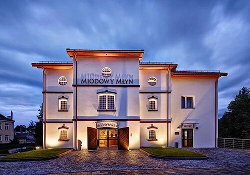 hotel-miodowy-mlyn.jpg [56.76 KB]