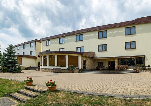 hotel-swietokrzyski.jpg [60.49 KB]
