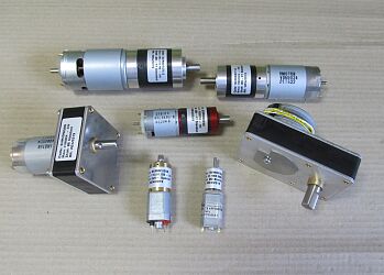 Silniczek z przekładnią 12V i 24V DC