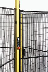 GSM-2000-Tuer-Gitter-schraeg.jpg