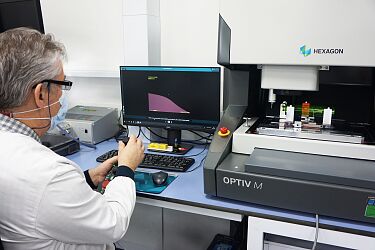 Hexagon OPTIV M Vision+