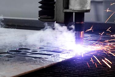 opal-waterjet-eckert-plasma-cutting-head.jpg
