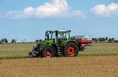 Fendt-600-Vario.jpg