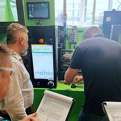 Cavity Eye T1 Molding Process Training