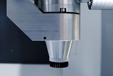 Geiss-CNC10-2.jpg