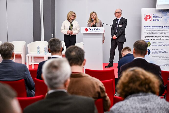 20260518-PLASTICS-MEETING-0055.JPG