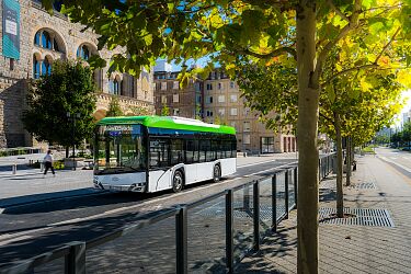 Urbino-105-electric-20.JPG