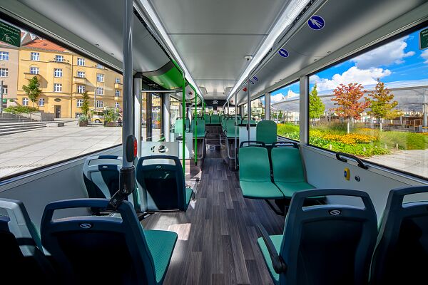 Urbino-105-electric-22.JPG