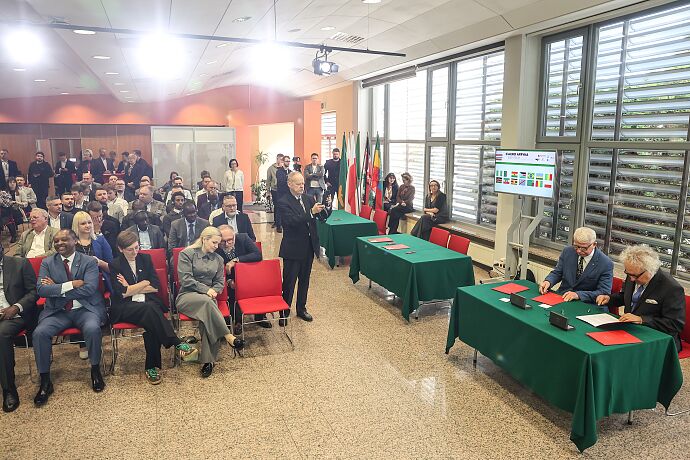 642w9501-20260314-TK-Agrotech-fullres.jpg