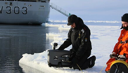 Norwegian-Coastguard-KVsvalbard-drone.jpeg
