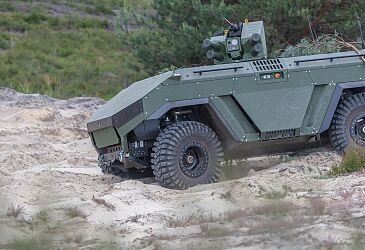 PIAP-HUNTER-ZMU-2-v2.JPG