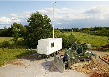 defence-liebherr3.jpg