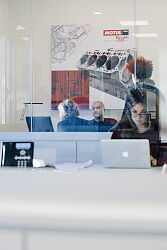 D803414.jpeg