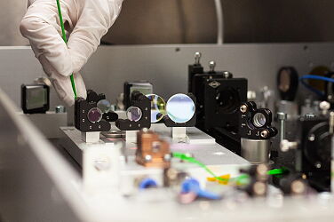 ams-4-optics.jpg