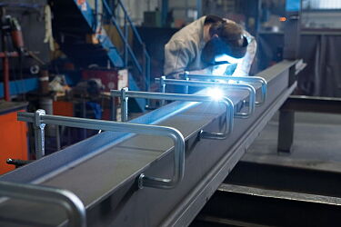 sgu-work-steel-2.jpg
