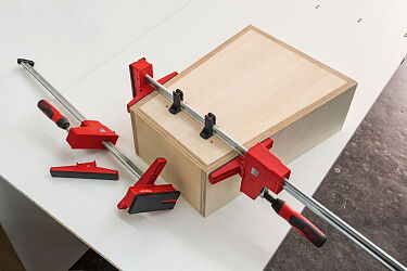 REVO Evolution Parallel Clamp
