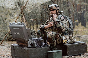 19-portrait-bearded-commander-military-uniform-tac.jpg