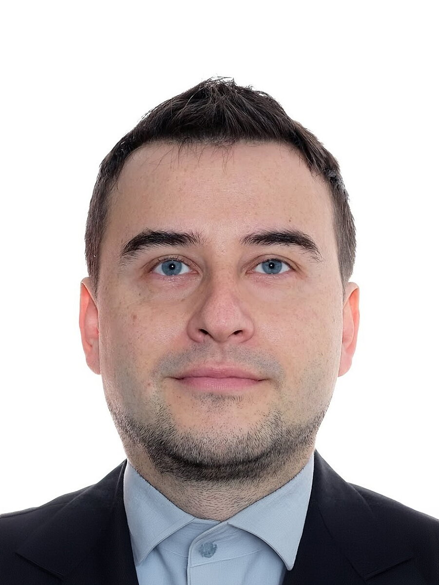 R-Krajewski-1.jpg [426.91 KB]