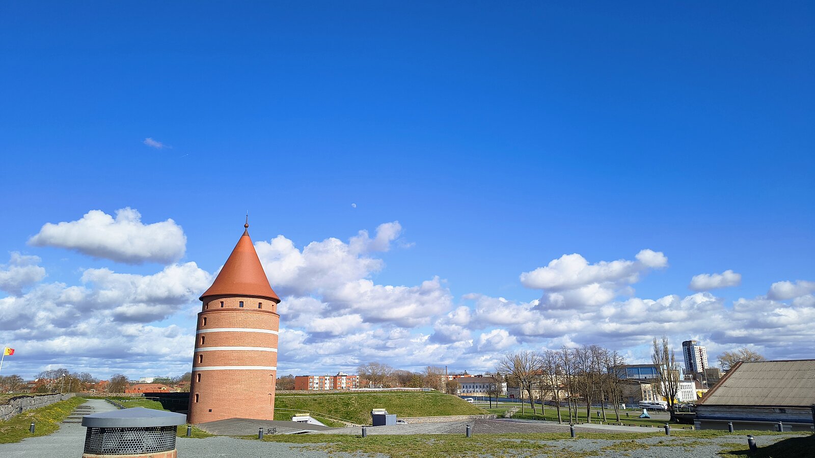 Memelburg.jpg [3.76 MB]