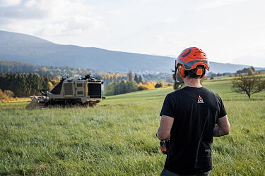 PT550-D-MINE-Remote-Controlled-Tracked-FAE-Sarnonico-25-preview.jpg