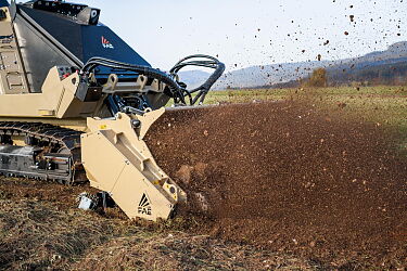 PT550-D-MINE-Remote-Controlled-Tracked-FAE-Sarnonico-19-preview.jpg
