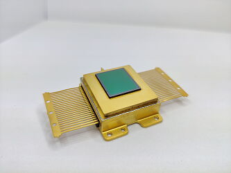 Thermoelectrically Cooled 320 × 256-Pixel Type-II InAs/GaSb Superlattice Focal Plane Array